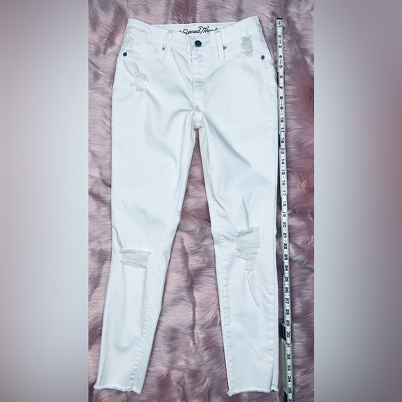 Universal Thread Denim - Universal Thread Mid Rise Skinny Ankle Jean Sz. 2/26short Frayed Hem